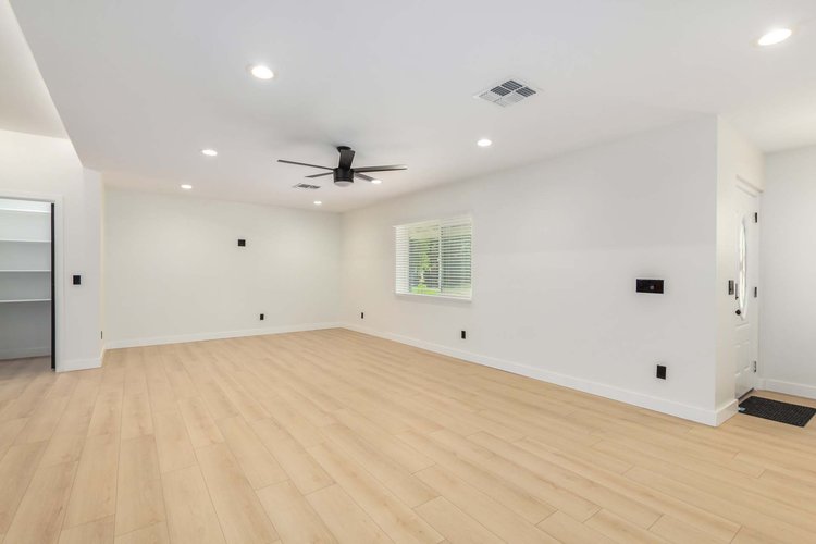 09+Edgemont